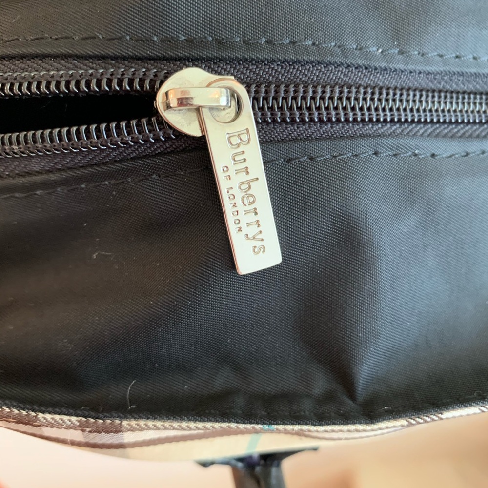 Authentic Burberry Blue Label Haymarket Vintage - Picture 10 of 14